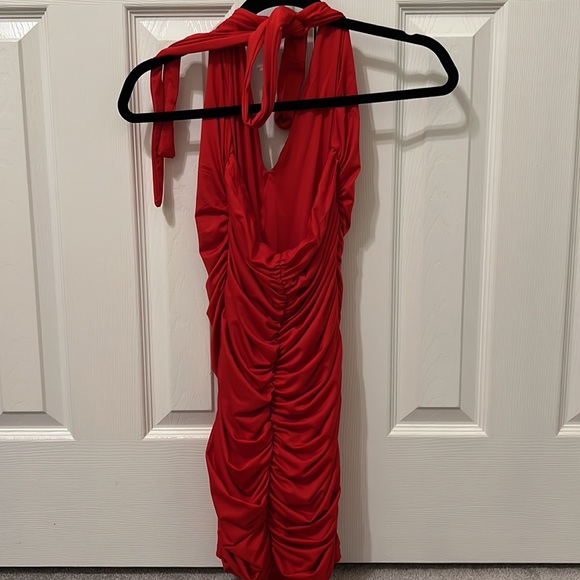 Amazon Bodycon Ruched Halter Dress - Picture 6 of 8